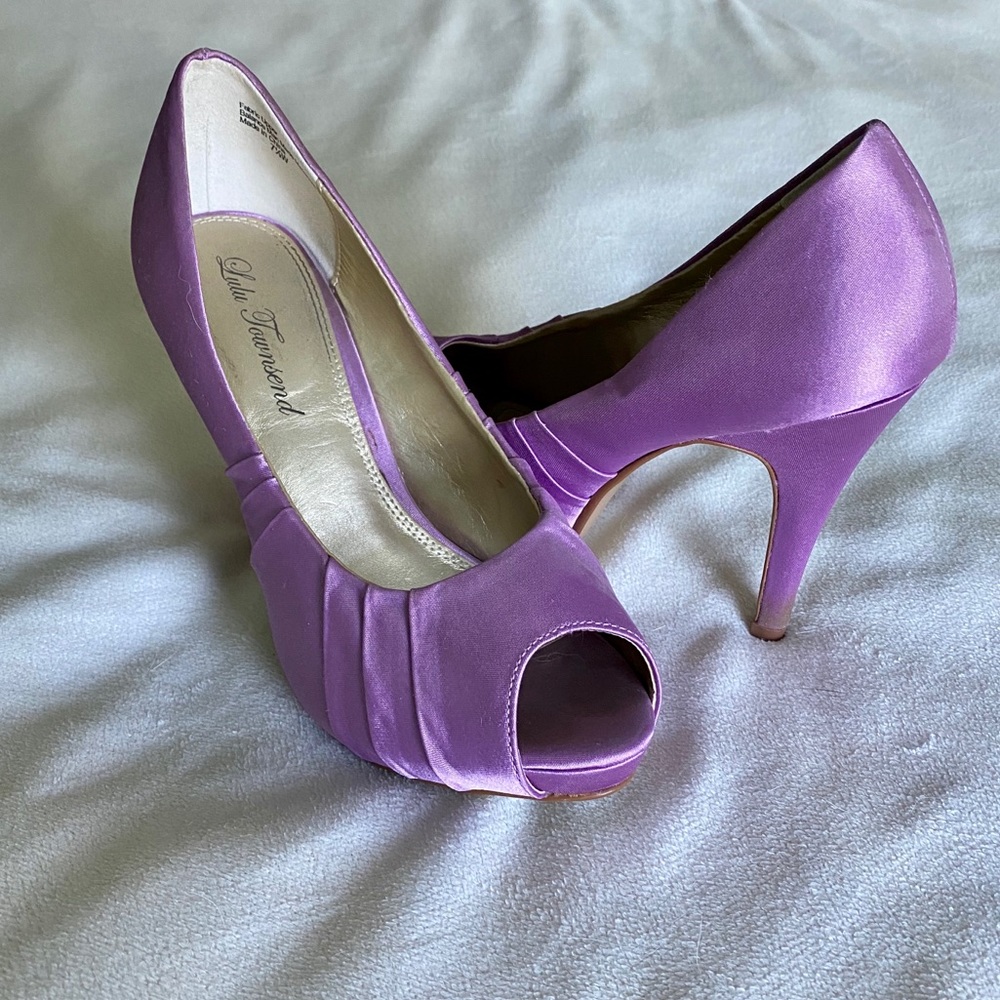 Lilac Satin Open Toed Heels